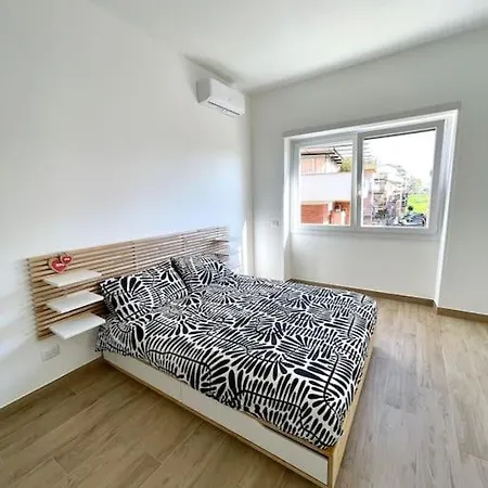 Lux Lorenzo Apartment *